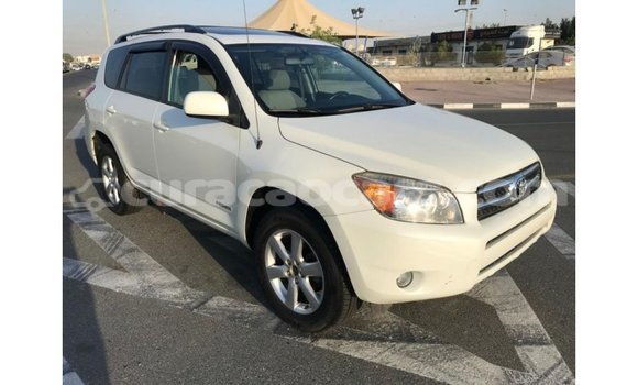 Buy Import Toyota 4Runner White Car in Import - Dubai in Curacao Buy Import Toyota 4Runner White Car in Import - Dubai in Curacao
