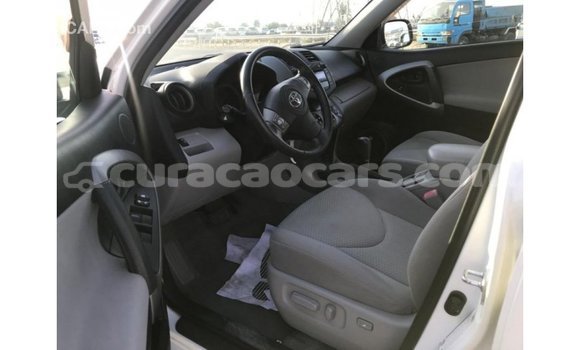 Buy Import Toyota 4Runner White Car in Import - Dubai in Curacao Buy Import Toyota 4Runner White Car in Import - Dubai in Curacao