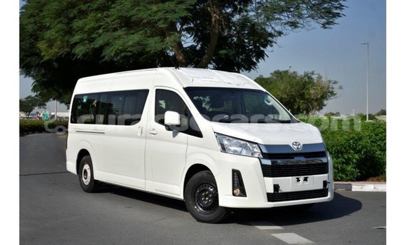 Buy Import Toyota Hiace White Car in Import - Dubai in Curacao Buy Import Toyota Hiace White Car in Import - Dubai in Curacao