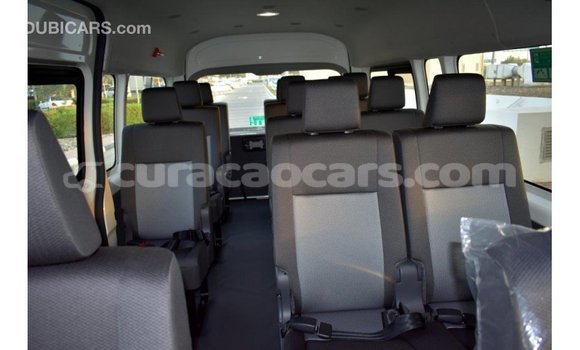 Buy Import Toyota Hiace White Car in Import - Dubai in Curacao Buy Import Toyota Hiace White Car in Import - Dubai in Curacao