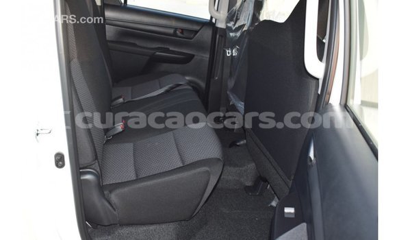 Buy Import Toyota Hilux White Car in Import - Dubai in Curacao Buy Import Toyota Hilux White Car in Import - Dubai in Curacao
