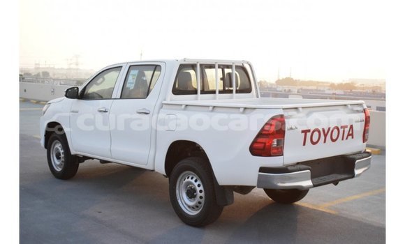 Buy Import Toyota Hilux White Car in Import - Dubai in Curacao Buy Import Toyota Hilux White Car in Import - Dubai in Curacao