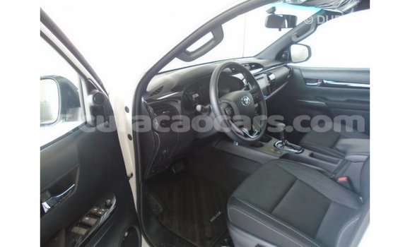 Buy Import Toyota Hilux White Car in Import - Dubai in Curacao Buy Import Toyota Hilux White Car in Import - Dubai in Curacao