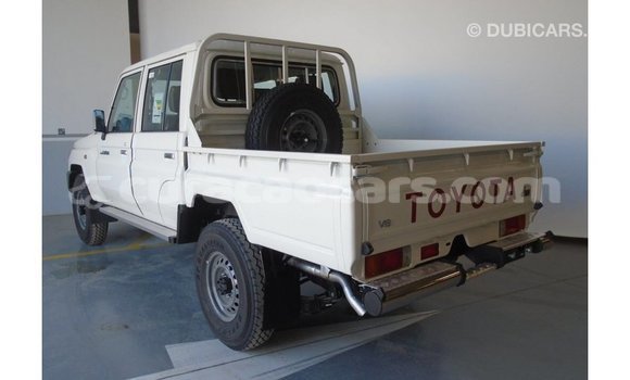 Buy Import Toyota Land Cruiser White Car in Import - Dubai in Curacao Buy Import Toyota Land Cruiser White Car in Import - Dubai in Curacao