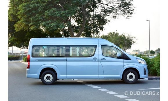 Buy Import Toyota Hiace Blue Car in Import - Dubai in Curacao Buy Import Toyota Hiace Blue Car in Import - Dubai in Curacao