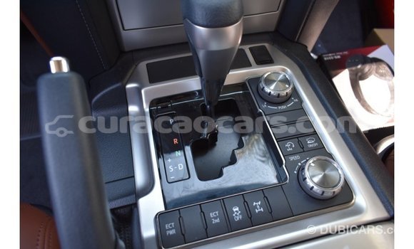 Buy Import Toyota Land Cruiser White Car in Import - Dubai in Curacao Buy Import Toyota Land Cruiser White Car in Import - Dubai in Curacao