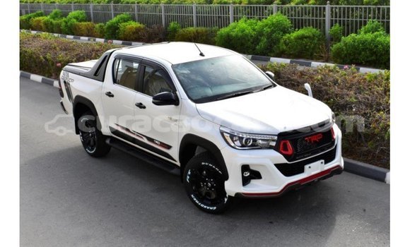 Buy Import Toyota Hilux White Car in Import - Dubai in Curacao Buy Import Toyota Hilux White Car in Import - Dubai in Curacao