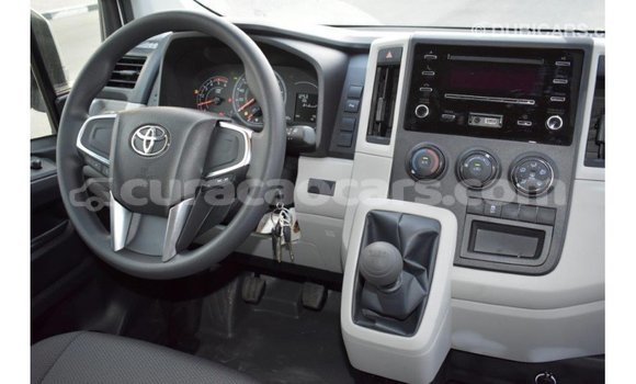 Buy Import Toyota Hiace White Car in Import - Dubai in Curacao Buy Import Toyota Hiace White Car in Import - Dubai in Curacao