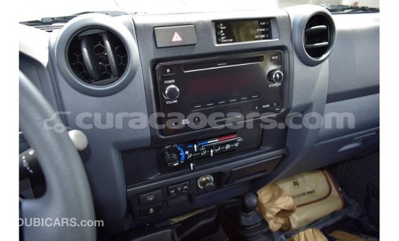 Buy Import Toyota Land Cruiser Beige Car in Import - Dubai in Curacao Buy Import Toyota Land Cruiser Beige Car in Import - Dubai in Curacao