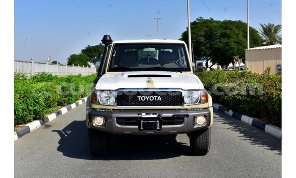 Buy Import Toyota Land Cruiser Beige Car in Import - Dubai in Curacao Buy Import Toyota Land Cruiser Beige Car in Import - Dubai in Curacao
