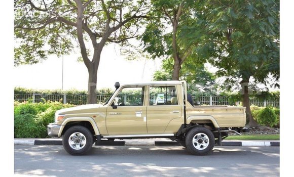 Buy Import Toyota Land Cruiser Beige Car in Import - Dubai in Curacao Buy Import Toyota Land Cruiser Beige Car in Import - Dubai in Curacao