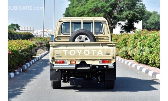 Buy Import Toyota Land Cruiser Beige Car in Import - Dubai in Curacao Buy Import Toyota Land Cruiser Beige Car in Import - Dubai in Curacao