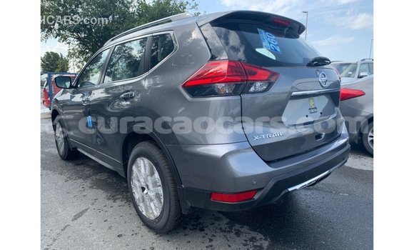 Buy Import Nissan Evalia Other Truck in Import - Dubai in Curacao Buy Import Nissan Evalia Other Truck in Import - Dubai in Curacao