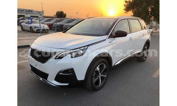 Buy Import Peugeot 5008 White Car in Import - Dubai in Curacao