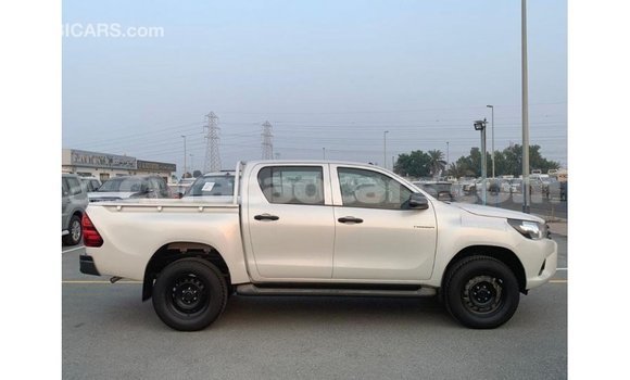 Buy Import Toyota Hilux White Car in Import - Dubai in Curacao Buy Import Toyota Hilux White Car in Import - Dubai in Curacao
