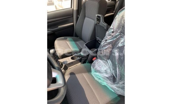 Buy Import Toyota Hilux White Car in Import - Dubai in Curacao Buy Import Toyota Hilux White Car in Import - Dubai in Curacao