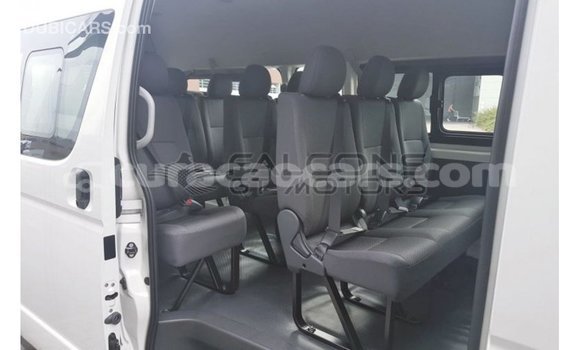 Buy Import Toyota Hiace White Car in Import - Dubai in Curacao Buy Import Toyota Hiace White Car in Import - Dubai in Curacao