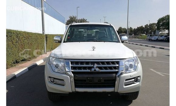 Buy Import Mitsubishi Pajero White Car in Import - Dubai in Curacao Buy Import Mitsubishi Pajero White Car in Import - Dubai in Curacao