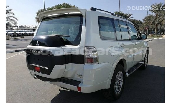 Buy Import Mitsubishi Pajero White Car in Import - Dubai in Curacao Buy Import Mitsubishi Pajero White Car in Import - Dubai in Curacao