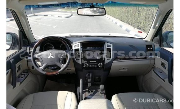 Buy Import Mitsubishi Pajero White Car in Import - Dubai in Curacao Buy Import Mitsubishi Pajero White Car in Import - Dubai in Curacao