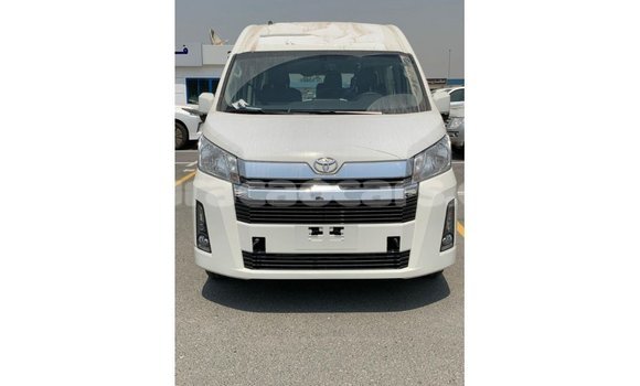 Buy Import Toyota Hiace White Car in Import - Dubai in Curacao Buy Import Toyota Hiace White Car in Import - Dubai in Curacao