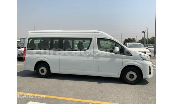 Buy Import Toyota Hiace White Car in Import - Dubai in Curacao Buy Import Toyota Hiace White Car in Import - Dubai in Curacao