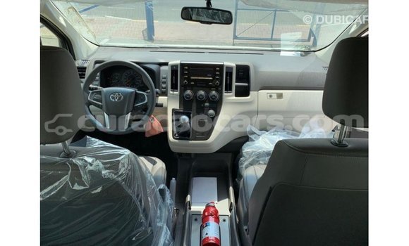 Buy Import Toyota Hiace White Car in Import - Dubai in Curacao Buy Import Toyota Hiace White Car in Import - Dubai in Curacao