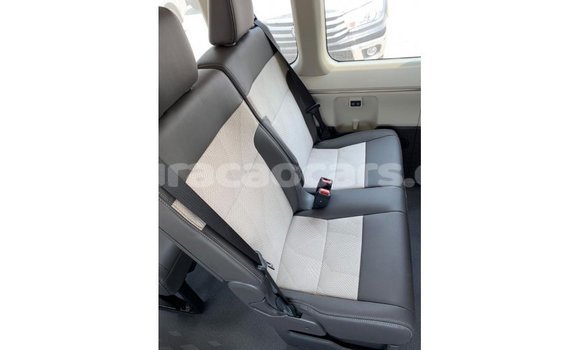 Buy Import Toyota Hiace White Car in Import - Dubai in Curacao Buy Import Toyota Hiace White Car in Import - Dubai in Curacao