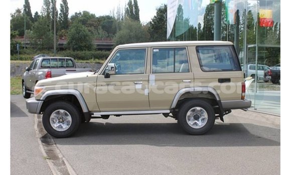 Buy Import Toyota Land Cruiser Beige Car in Import - Dubai in Curacao Buy Import Toyota Land Cruiser Beige Car in Import - Dubai in Curacao