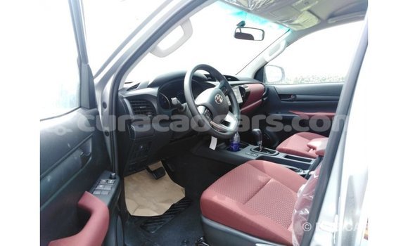 Buy Import Toyota Hilux Other Car in Import - Dubai in Curacao Buy Import Toyota Hilux Other Car in Import - Dubai in Curacao