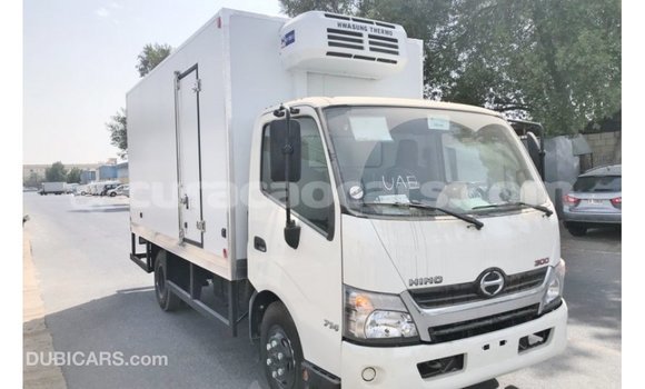 Buy Import Hino 300 Series White Truck in Import - Dubai in Curacao Buy Import Hino 300 Series White Truck in Import - Dubai in Curacao