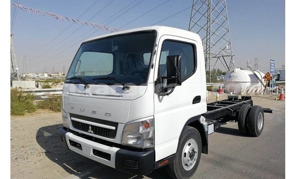 Buy Import Mitsubishi Carisma White Car in Import - Dubai in Curacao Buy Import Mitsubishi Carisma White Car in Import - Dubai in Curacao