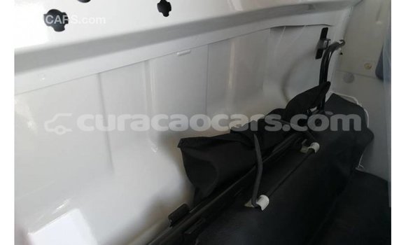 Buy Import Mitsubishi Carisma White Car in Import - Dubai in Curacao Buy Import Mitsubishi Carisma White Car in Import - Dubai in Curacao