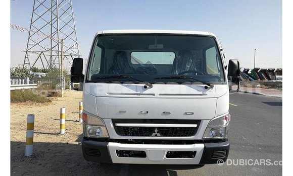 Buy Import Mitsubishi Carisma White Car in Import - Dubai in Curacao Buy Import Mitsubishi Carisma White Car in Import - Dubai in Curacao
