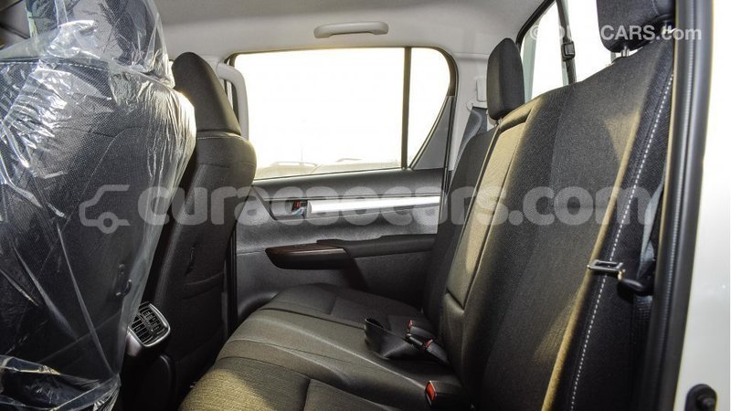 Big with watermark toyota hilux curacao import dubai 1769