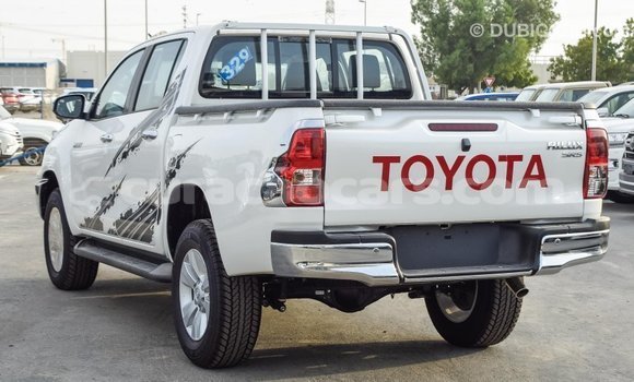 Buy Import Toyota Hilux White Car in Import - Dubai in Curacao Buy Import Toyota Hilux White Car in Import - Dubai in Curacao