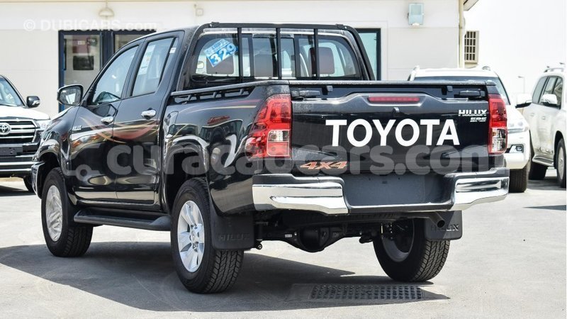 Big with watermark toyota hilux curacao import dubai 1771