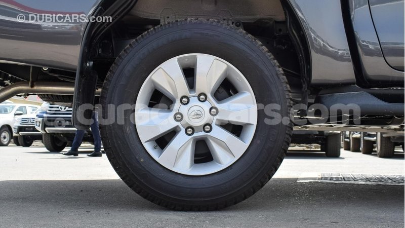 Big with watermark toyota hilux curacao import dubai 1772