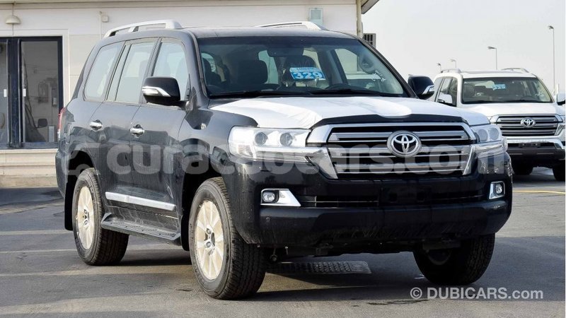 Big with watermark toyota land cruiser curacao import dubai 1774