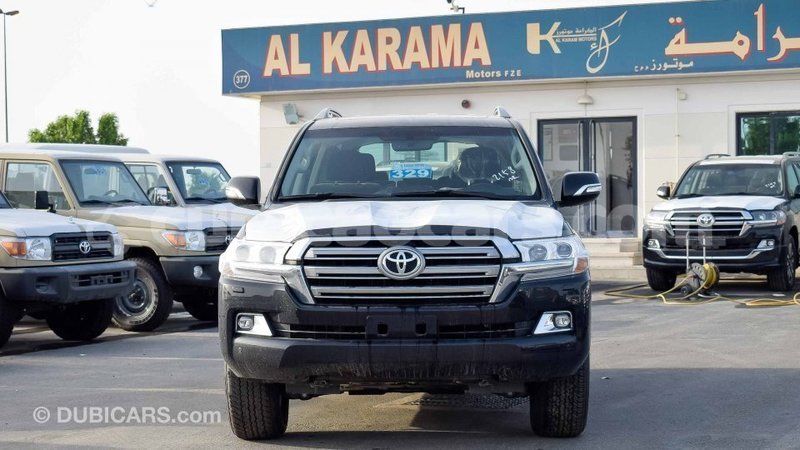 Big with watermark toyota land cruiser curacao import dubai 1774