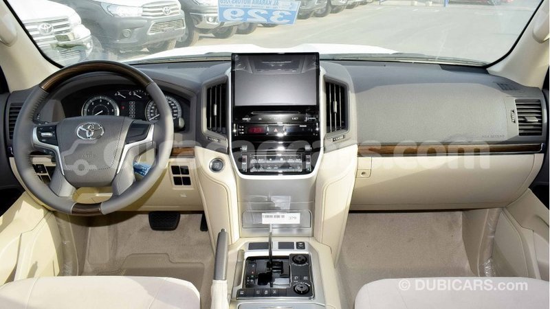 Big with watermark toyota land cruiser curacao import dubai 1779