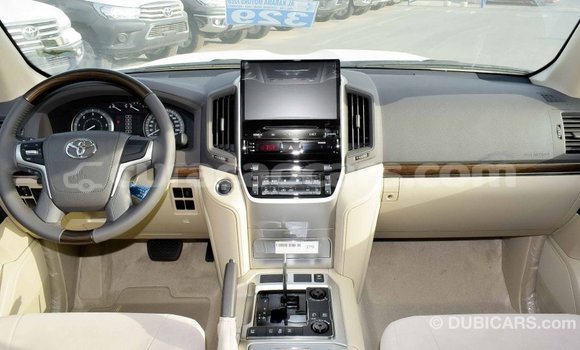 Buy Import Toyota Land Cruiser White Car in Import - Dubai in Curacao Buy Import Toyota Land Cruiser White Car in Import - Dubai in Curacao