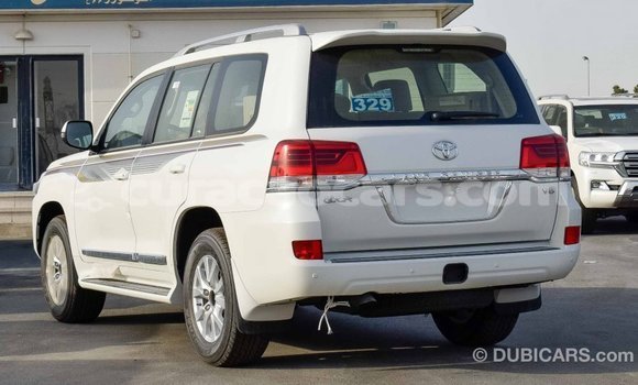 Buy Import Toyota Land Cruiser White Car in Import - Dubai in Curacao Buy Import Toyota Land Cruiser White Car in Import - Dubai in Curacao
