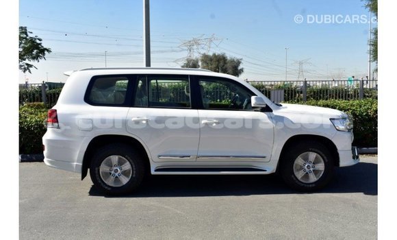 Buy Import Toyota Land Cruiser White Car in Import - Dubai in Curacao Buy Import Toyota Land Cruiser White Car in Import - Dubai in Curacao