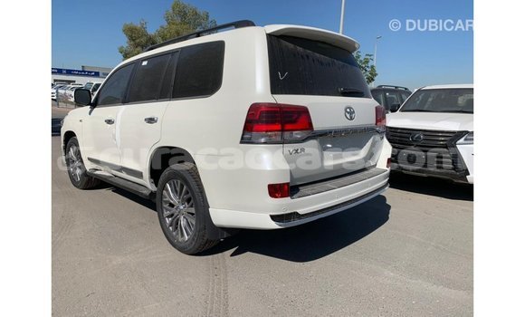 Buy Import Toyota Land Cruiser White Car in Import - Dubai in Curacao Buy Import Toyota Land Cruiser White Car in Import - Dubai in Curacao