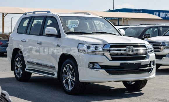 Buy Import Toyota Land Cruiser White Car in Import - Dubai in Curacao Buy Import Toyota Land Cruiser White Car in Import - Dubai in Curacao