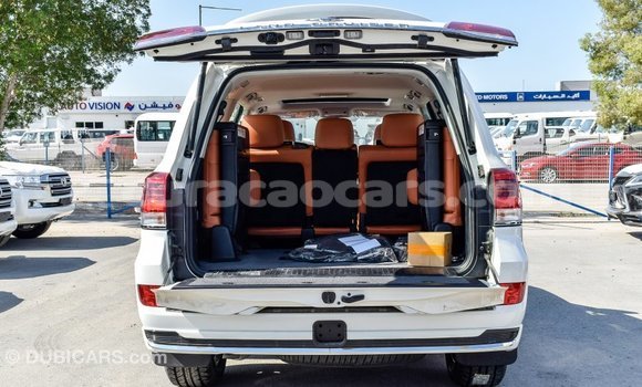 Buy Import Toyota Land Cruiser White Car in Import - Dubai in Curacao Buy Import Toyota Land Cruiser White Car in Import - Dubai in Curacao