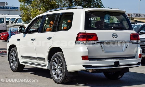 Buy Import Toyota Land Cruiser White Car in Import - Dubai in Curacao Buy Import Toyota Land Cruiser White Car in Import - Dubai in Curacao