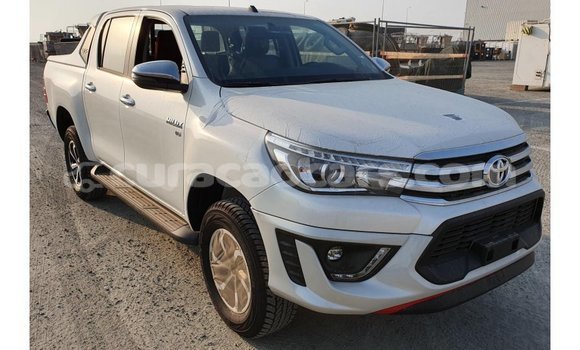 Buy Import Toyota Hilux White Car in Import - Dubai in Curacao Buy Import Toyota Hilux White Car in Import - Dubai in Curacao