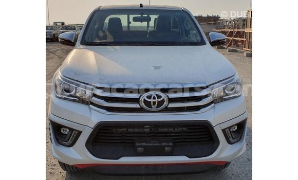 Buy Import Toyota Hilux White Car in Import - Dubai in Curacao Buy Import Toyota Hilux White Car in Import - Dubai in Curacao